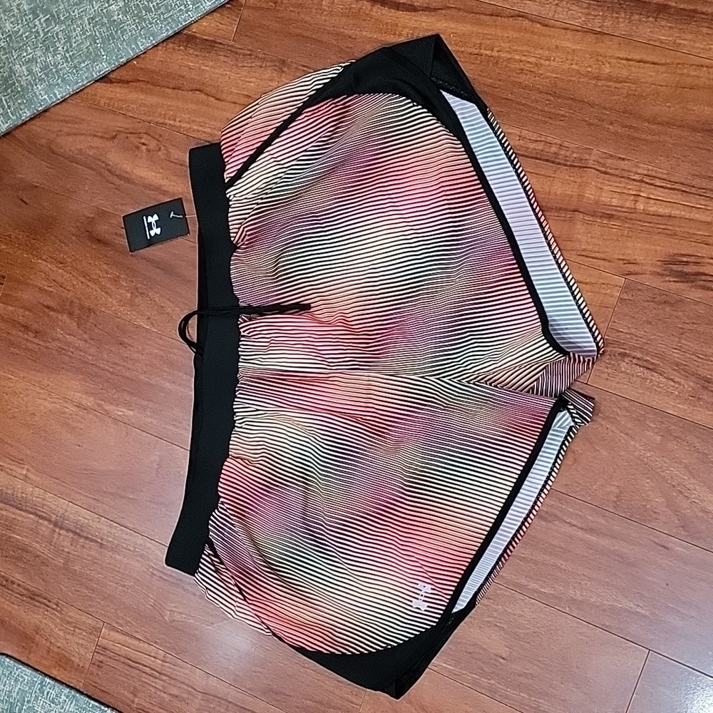 NWT Women's Plus size Under Armour running shorts